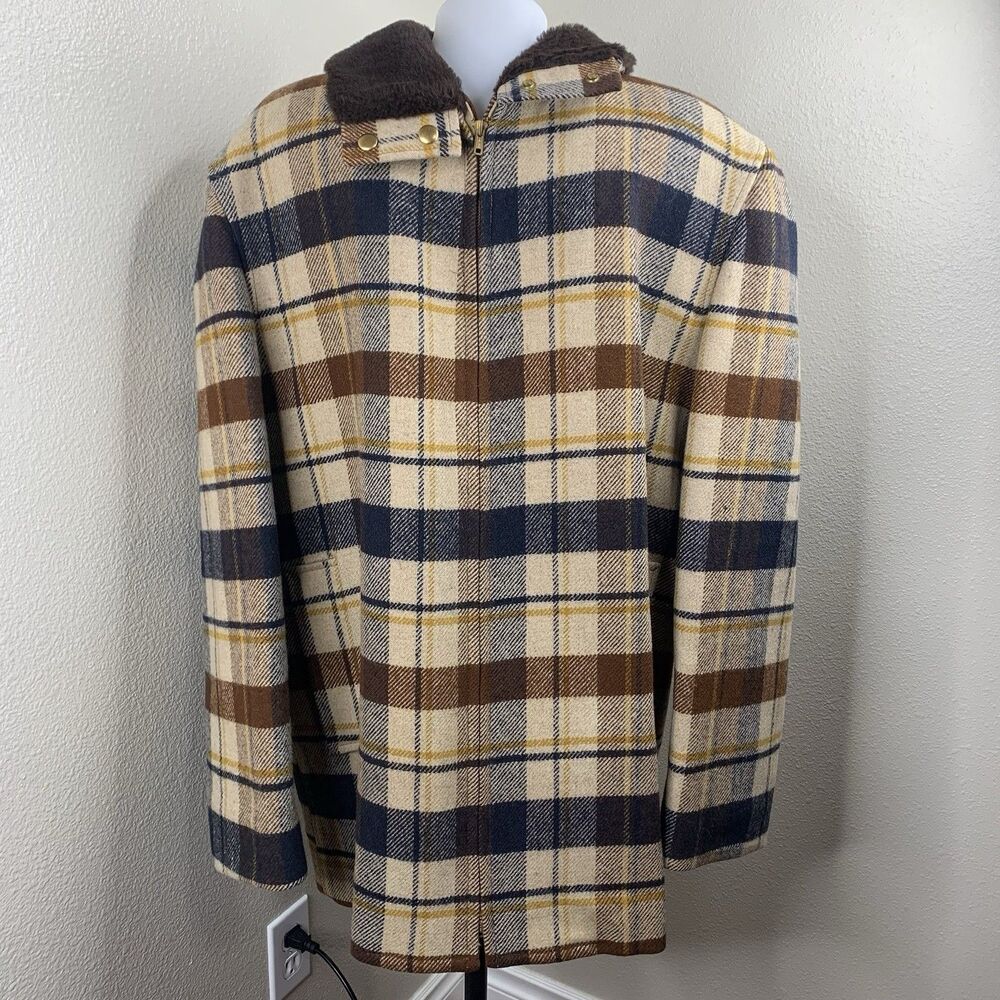 Vtg Pendleton Wool Jacket Coat Brown Plaid Zip Up Faux Fur Collar Men’s Sz XL?